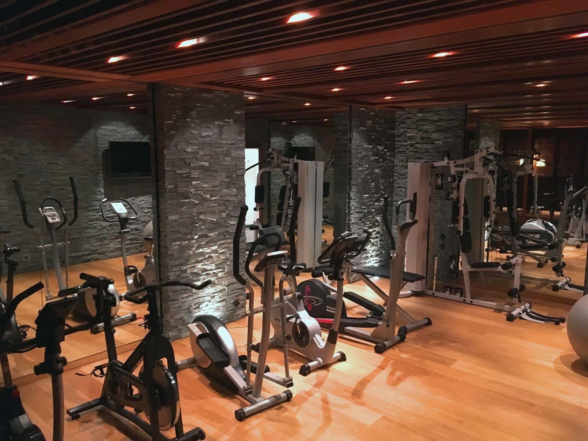 Hotel De La Foret 3*